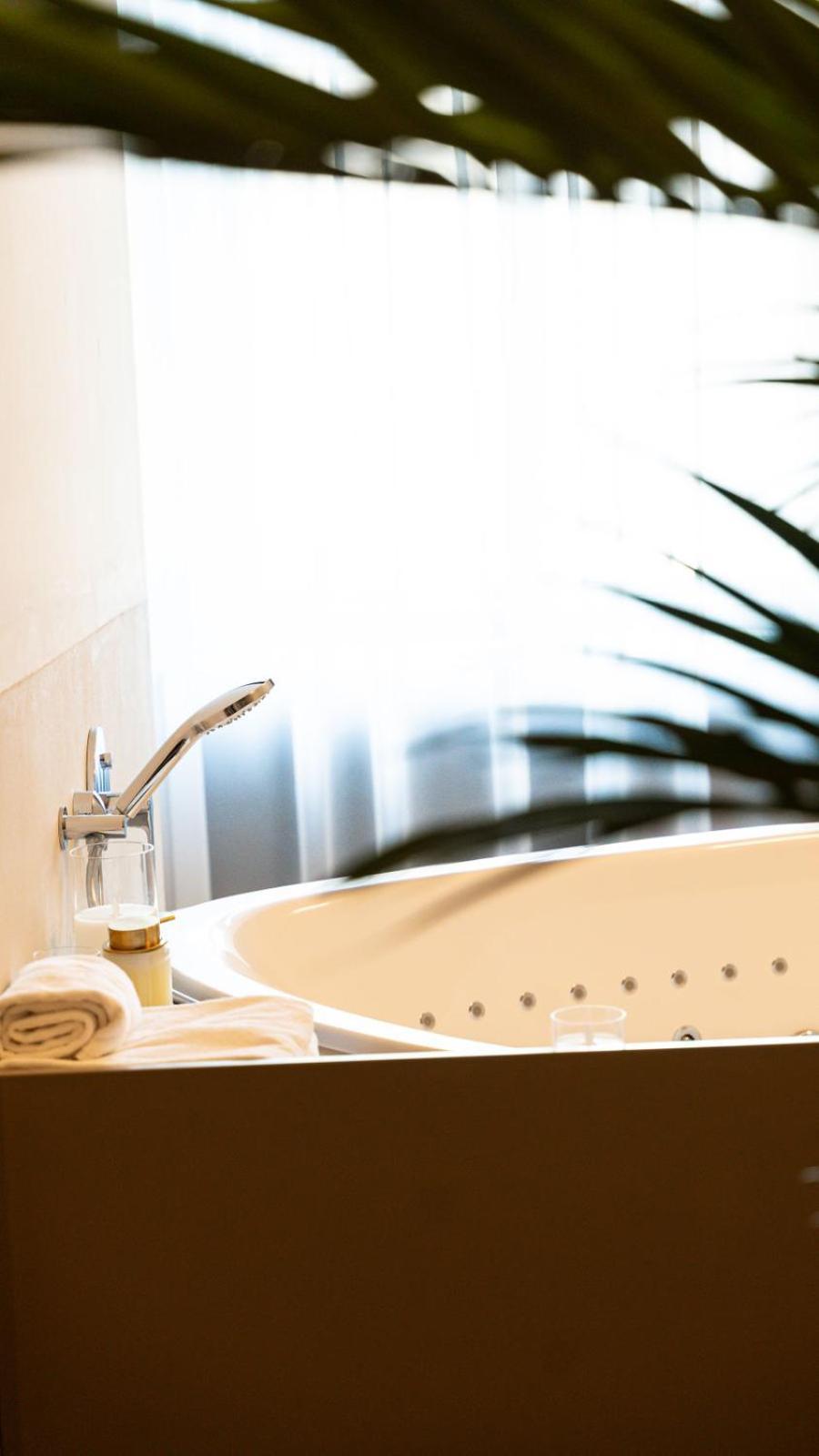 Aparthotel Lavilo Main Square Graz Ngoại thất bức ảnh