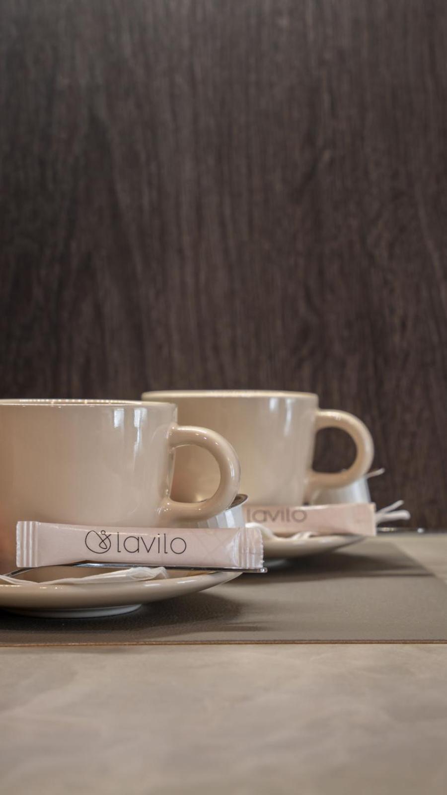 Aparthotel Lavilo Main Square Graz Ngoại thất bức ảnh